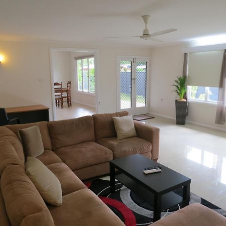 Edge Hill Clean & Green Cairns, 7 Minutes From The Airport, 7 Minutes To Cairns Cbd & Reef Fleet Terminal Exterior foto